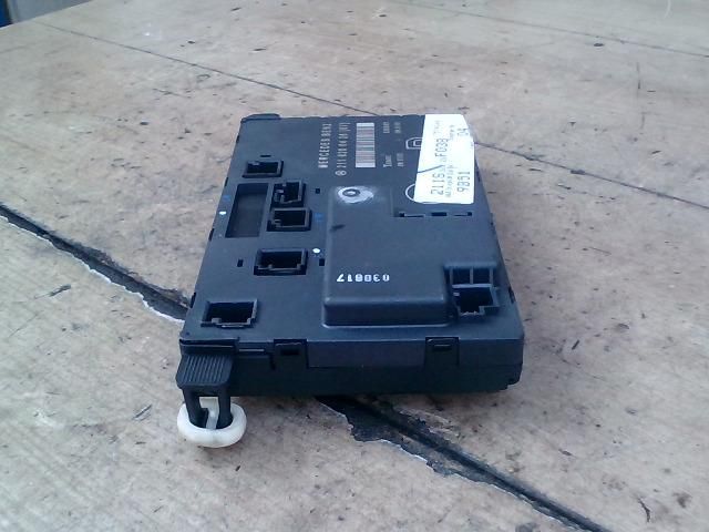 bontott MERCEDES-BENZ E-CLASS Jobb első Ajtó Vezérlőegység