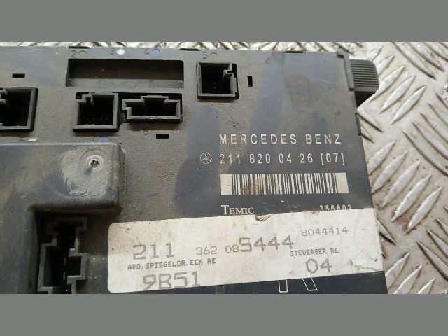 bontott MERCEDES-BENZ E-CLASS Jobb első Ajtó Vezérlőegység