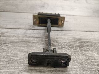 bontott MERCEDES-BENZ E-CLASS Jobb első Ajtóhatároló