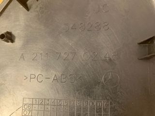 bontott MERCEDES-BENZ E-CLASS Jobb első Ajtókeret Burkolat