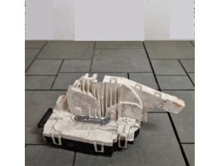 bontott MERCEDES-BENZ E-CLASS Jobb első Ajtózár