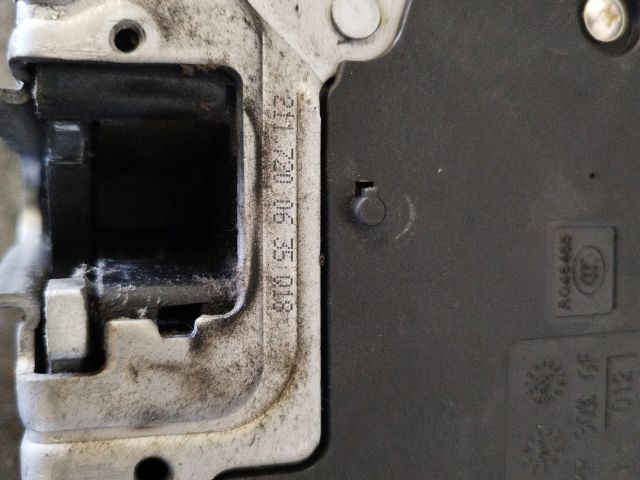 bontott MERCEDES-BENZ E-CLASS Jobb első Ajtózár