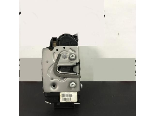 bontott MERCEDES-BENZ E-CLASS Jobb első Ajtózár