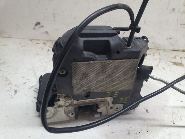 bontott MERCEDES-BENZ E-CLASS Jobb első Ajtózár