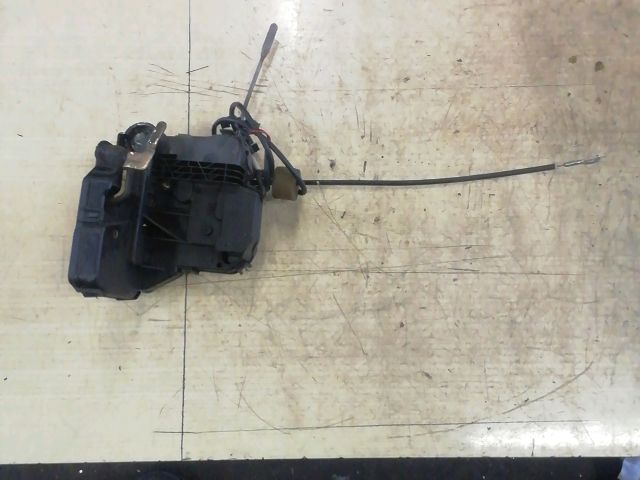 bontott MERCEDES-BENZ E-CLASS Jobb első Ajtózár