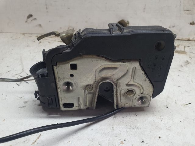 bontott MERCEDES-BENZ E-CLASS Jobb első Ajtózár