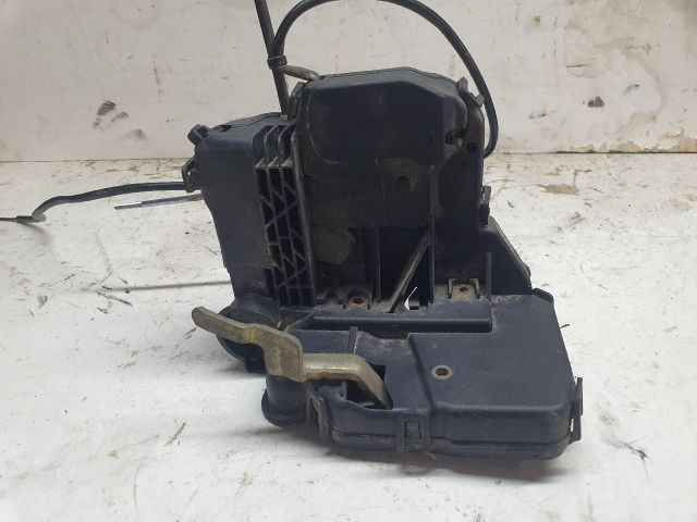 bontott MERCEDES-BENZ E-CLASS Jobb első Ajtózár