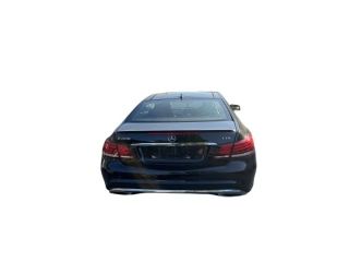 bontott MERCEDES-BENZ E-CLASS Jobb első Alsó Zsanér