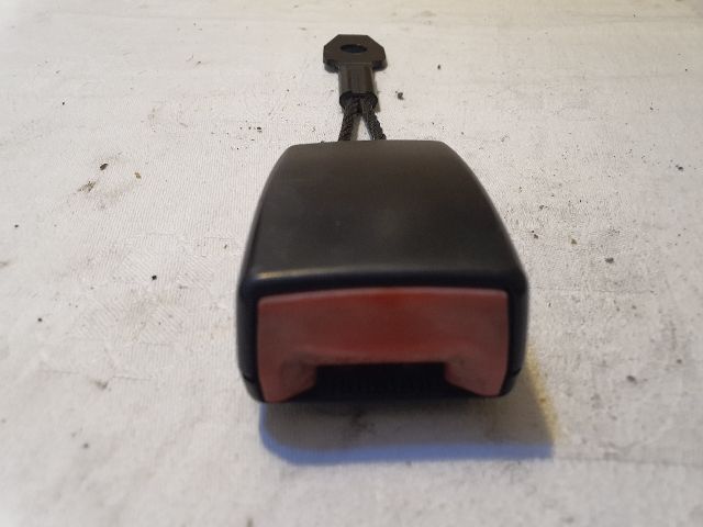 bontott MERCEDES-BENZ E-CLASS Jobb első Biztonsági Öv Csat