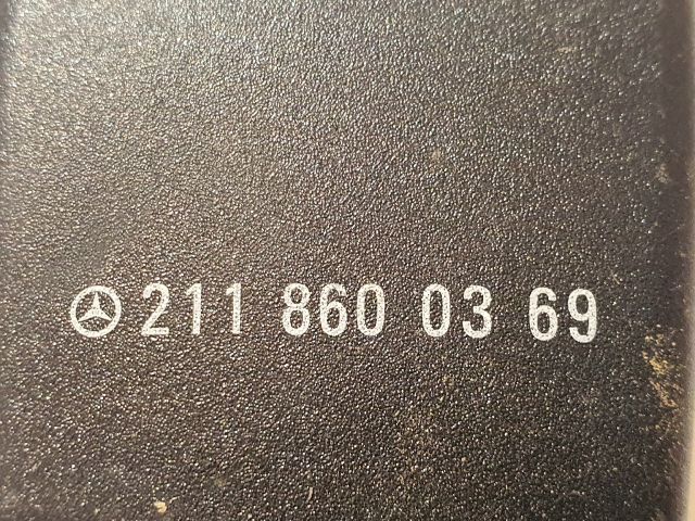 bontott MERCEDES-BENZ E-CLASS Jobb első Biztonsági Öv Csat