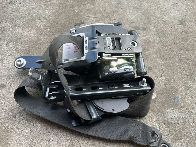 bontott MERCEDES-BENZ E-CLASS Jobb első Biztonsági Öv