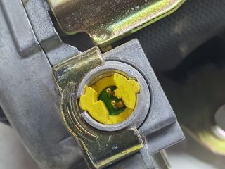 bontott MERCEDES-BENZ E-CLASS Jobb első Biztonsági Öv