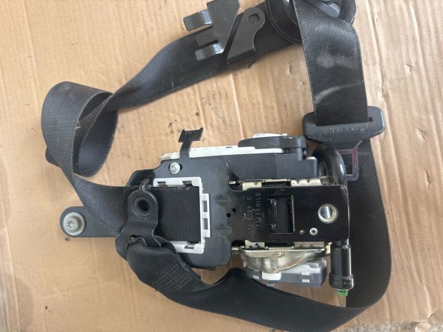 bontott MERCEDES-BENZ E-CLASS Jobb első Biztonsági Öv