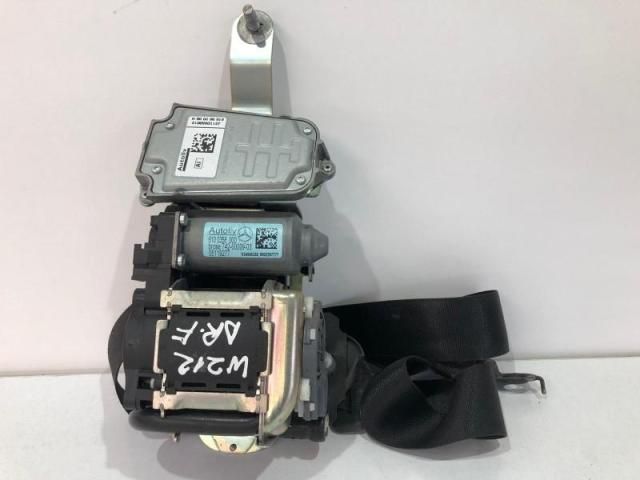 bontott MERCEDES-BENZ E-CLASS Jobb első Biztonsági Öv