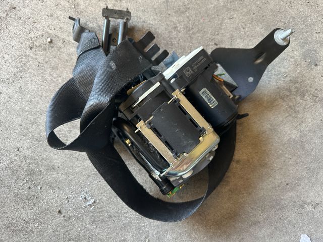 bontott MERCEDES-BENZ E-CLASS Jobb első Biztonsági Öv