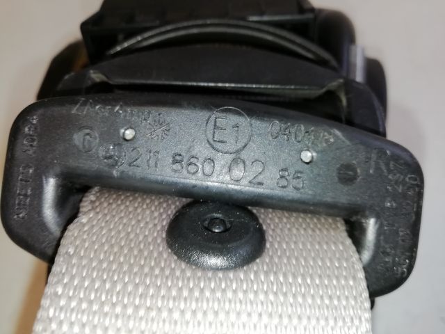 bontott MERCEDES-BENZ E-CLASS Jobb első Biztonsági Öv