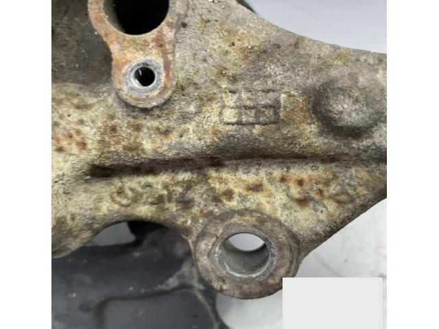 bontott MERCEDES-BENZ E-CLASS Jobb első Csonkállvány