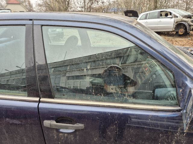 bontott MERCEDES-BENZ E-CLASS Jobb első Fixüveg (Ajtóban)