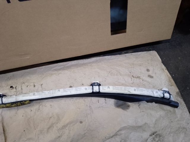 bontott MERCEDES-BENZ E-CLASS Jobb első Függöny Légzsák