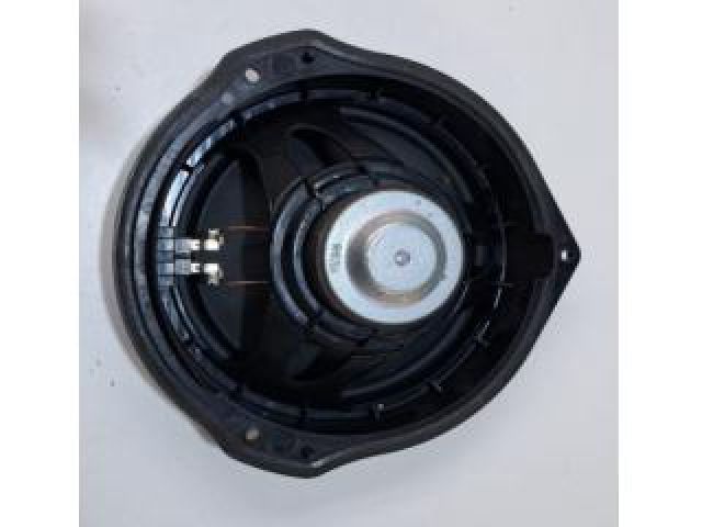 bontott MERCEDES-BENZ E-CLASS Jobb első Hangszóró