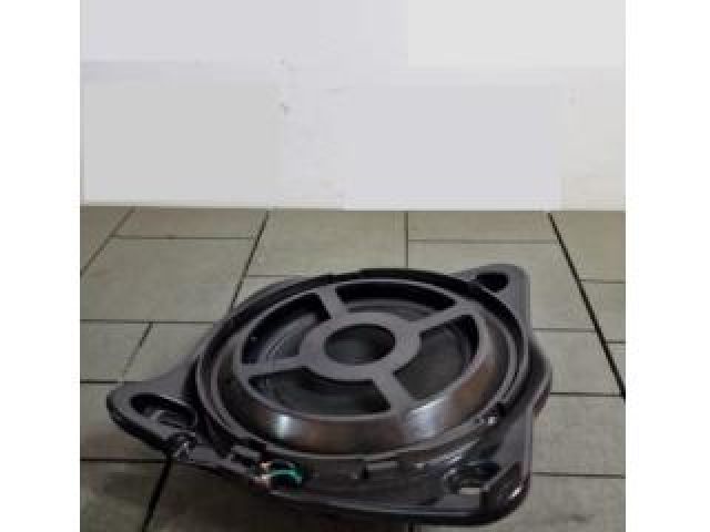 bontott MERCEDES-BENZ E-CLASS Jobb első Hangszóró