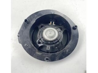 bontott MERCEDES-BENZ E-CLASS Jobb első Hangszóró