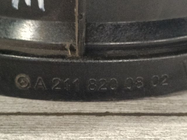 bontott MERCEDES-BENZ E-CLASS Jobb első Hangszóró