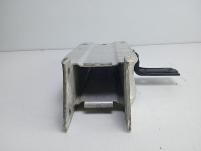 bontott MERCEDES-BENZ E-CLASS Jobb első Hossznyúlvány