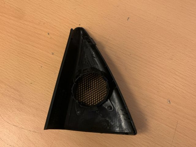 bontott MERCEDES-BENZ E-CLASS Jobb első Kis Hangszóró Burkolat