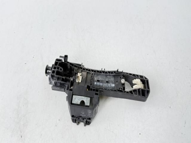 bontott MERCEDES-BENZ E-CLASS Jobb első Külső Kilincsfészek