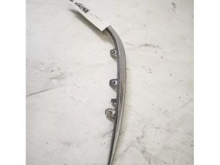 bontott MERCEDES-BENZ E-CLASS Jobb első Lökhárító Díszléc