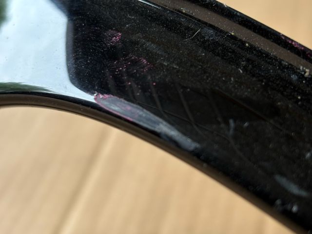 bontott MERCEDES-BENZ E-CLASS Jobb első Lökhárító Díszléc