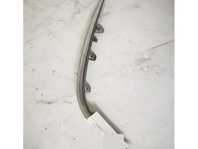 bontott MERCEDES-BENZ E-CLASS Jobb első Lökhárító Díszléc