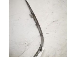 bontott MERCEDES-BENZ E-CLASS Jobb első Lökhárító Díszléc