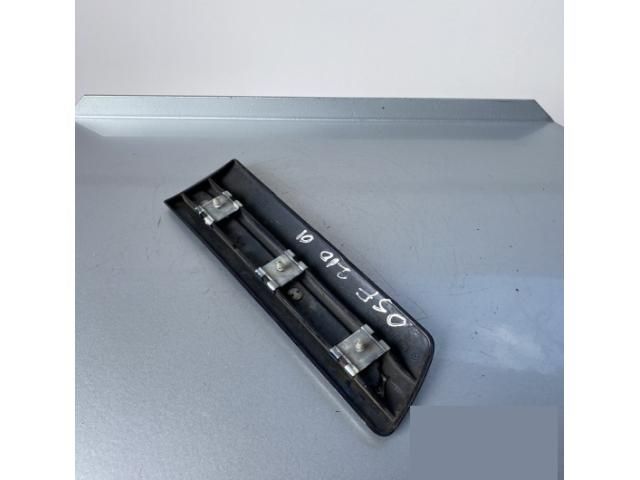 bontott MERCEDES-BENZ E-CLASS Jobb első Sárvédő Díszléc