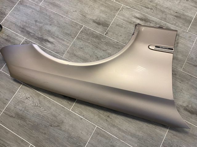 bontott MERCEDES-BENZ E-CLASS Jobb első Sárvédő