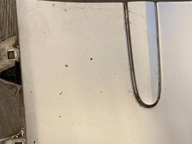 bontott MERCEDES-BENZ E-CLASS Jobb első Sárvédő