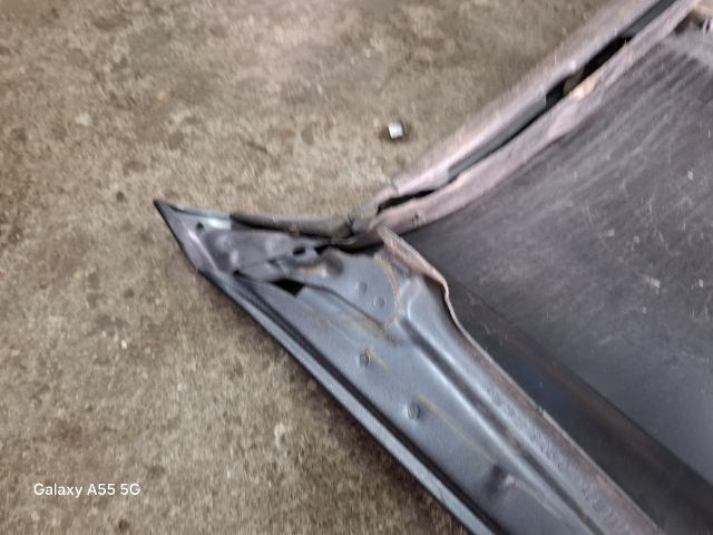 bontott MERCEDES-BENZ E-CLASS Jobb első Sárvédő