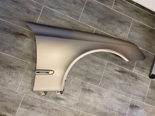 bontott MERCEDES-BENZ E-CLASS Jobb első Sárvédő