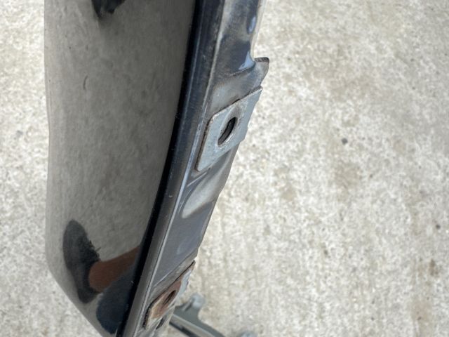 bontott MERCEDES-BENZ E-CLASS Jobb első Sárvédő