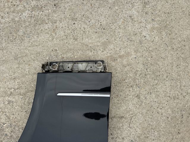 bontott MERCEDES-BENZ E-CLASS Jobb első Sárvédő