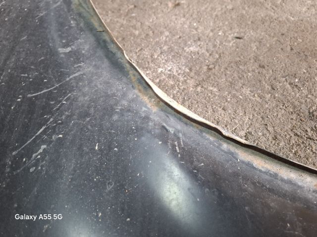 bontott MERCEDES-BENZ E-CLASS Jobb első Sárvédő