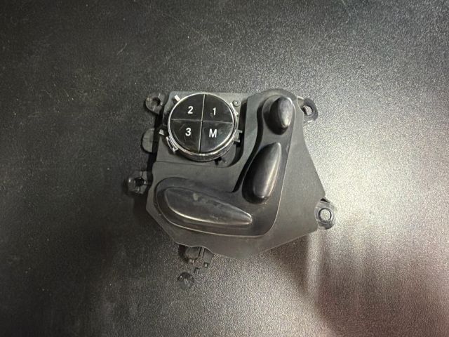 bontott MERCEDES-BENZ E-CLASS Jobb első Ülés Állító Motor