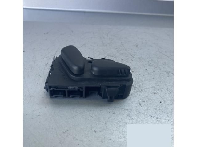 bontott MERCEDES-BENZ E-CLASS Jobb első Ülésállító Kapcsoló