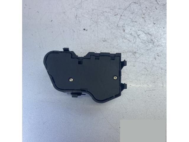 bontott MERCEDES-BENZ E-CLASS Jobb első Ülésállító Kapcsoló