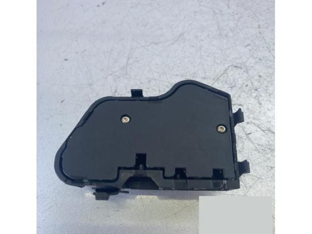 bontott MERCEDES-BENZ E-CLASS Jobb első Ülésállító Kapcsoló