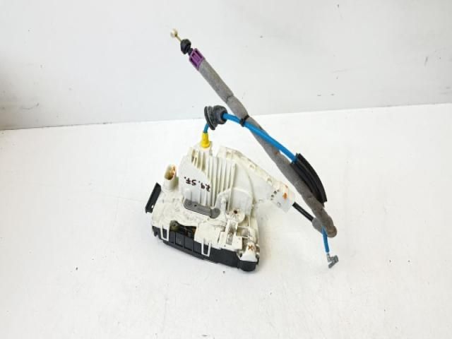 bontott MERCEDES-BENZ E-CLASS Jobb első Zsanér