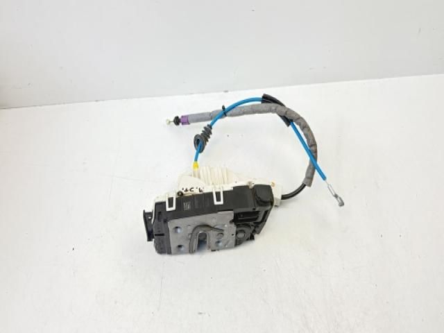 bontott MERCEDES-BENZ E-CLASS Jobb első Zsanér