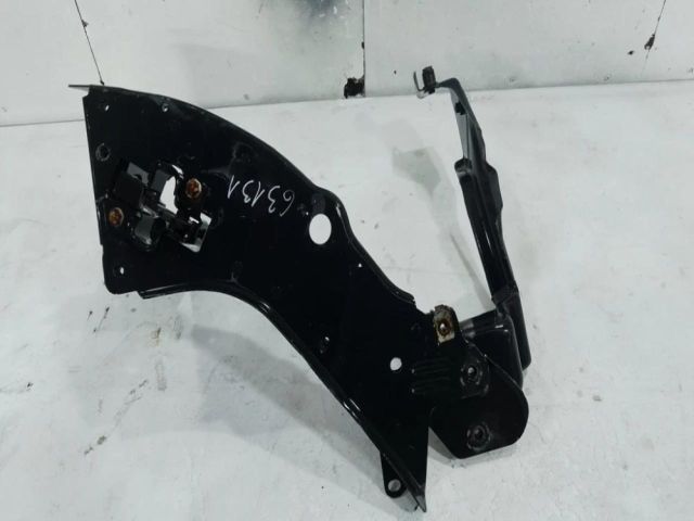 bontott MERCEDES-BENZ E-CLASS Jobb Fényszóró Lámpakeret