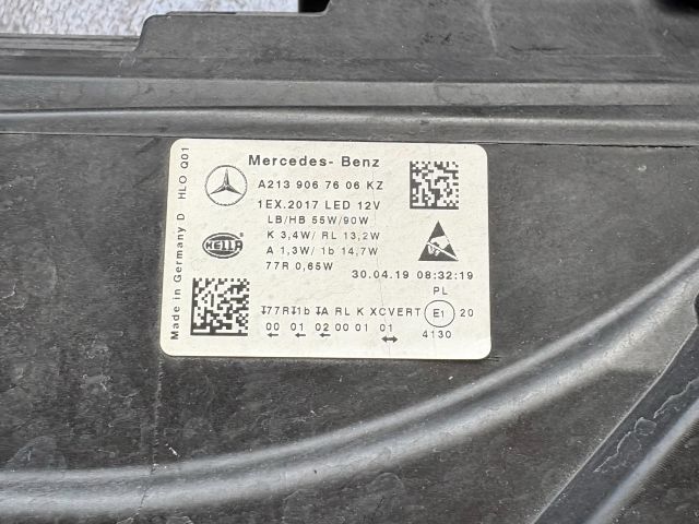 bontott MERCEDES-BENZ E-CLASS Jobb Fényszóró